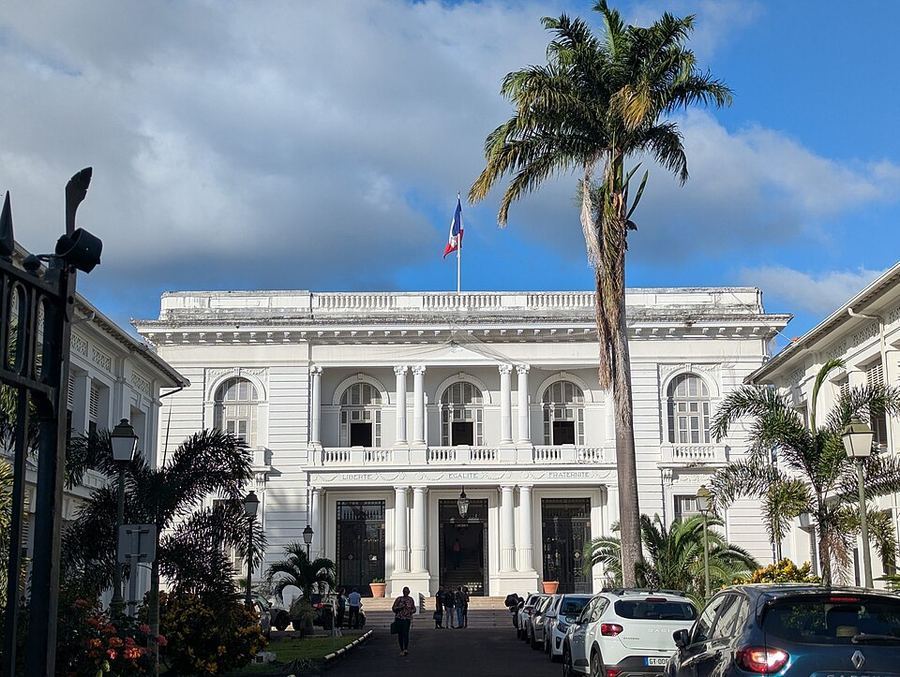 Land & Border Disputes, Martinique