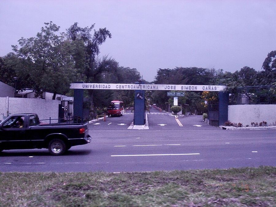 Notable Educational Programs, El Salvador