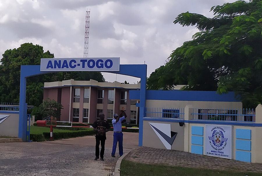 Government building