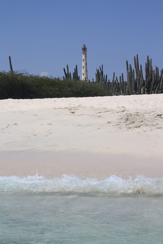 California lighthouse Aruba Arashi beach 1, Aruba