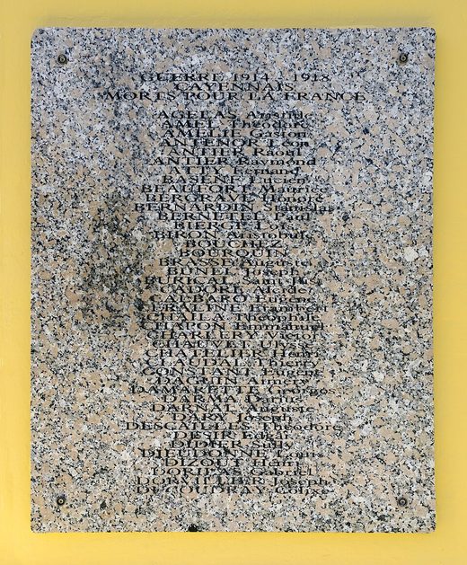 Cayenne place du coq monument aux morts plaque 1, French Guiana
