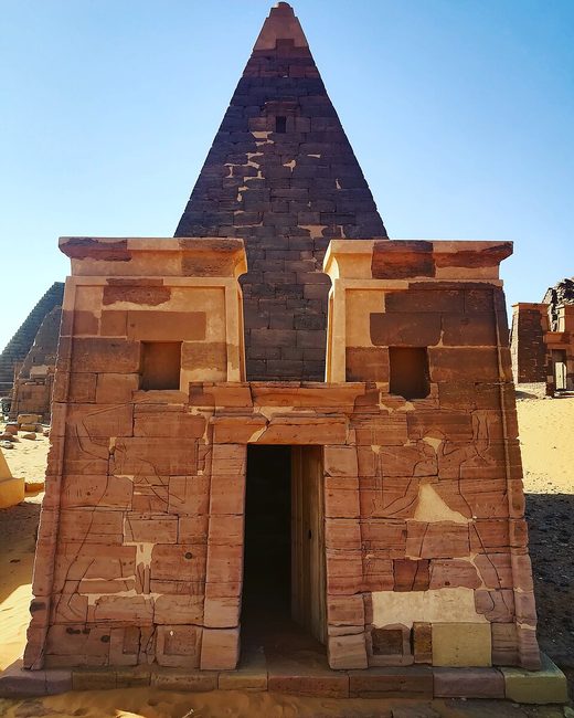 Pyramids of Meroe in Bajrawiya, Sudan 04, Sudan
